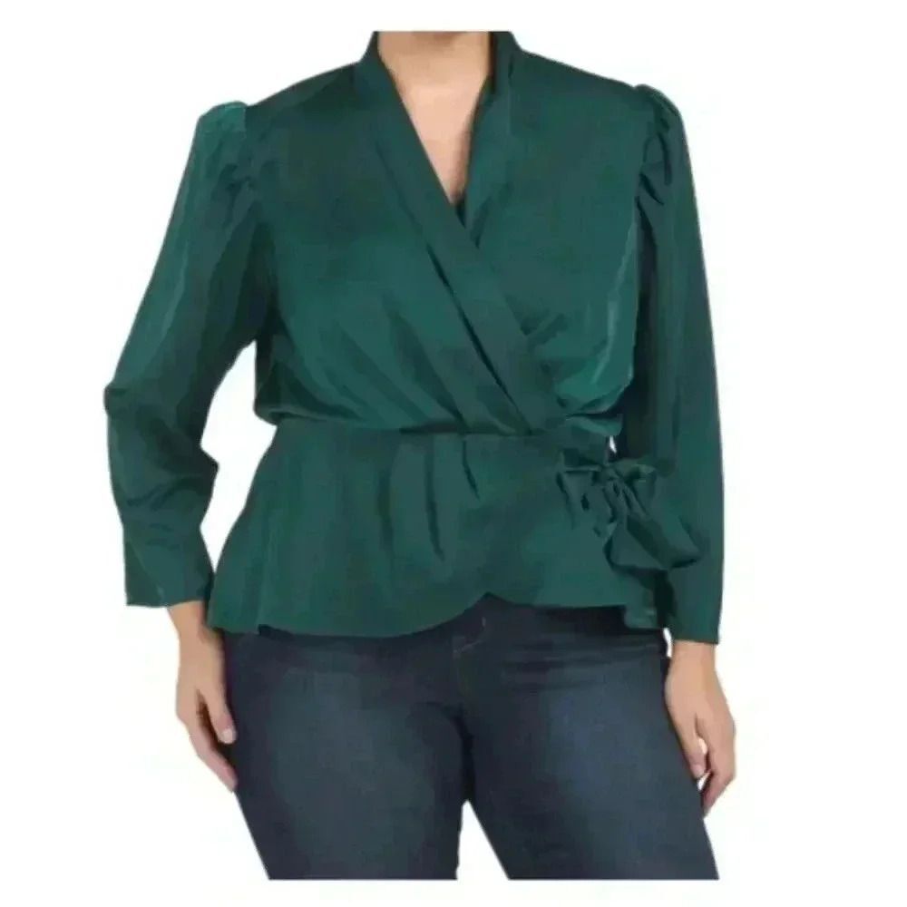ADIVA Wrap Faux Front Tie Top in Green Size Medium EUC